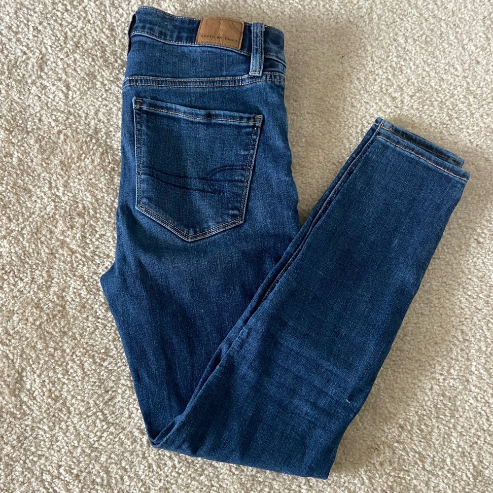 NWOT American Eagle Super Hi-Rise Jeggings